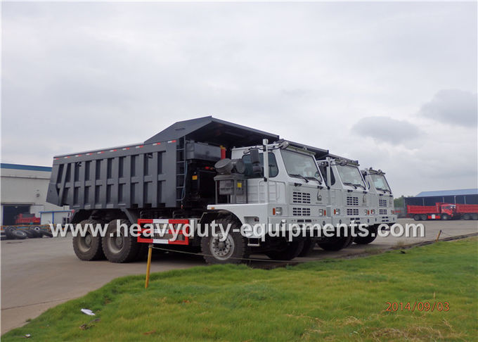 95 τόνοι από Tipper 405kW φορτηγών απορρίψεων οδικής μεταλλείας την κίνηση δύναμης μηχανών 6x4 με τον όγκο φορτίου σωμάτων 50m3